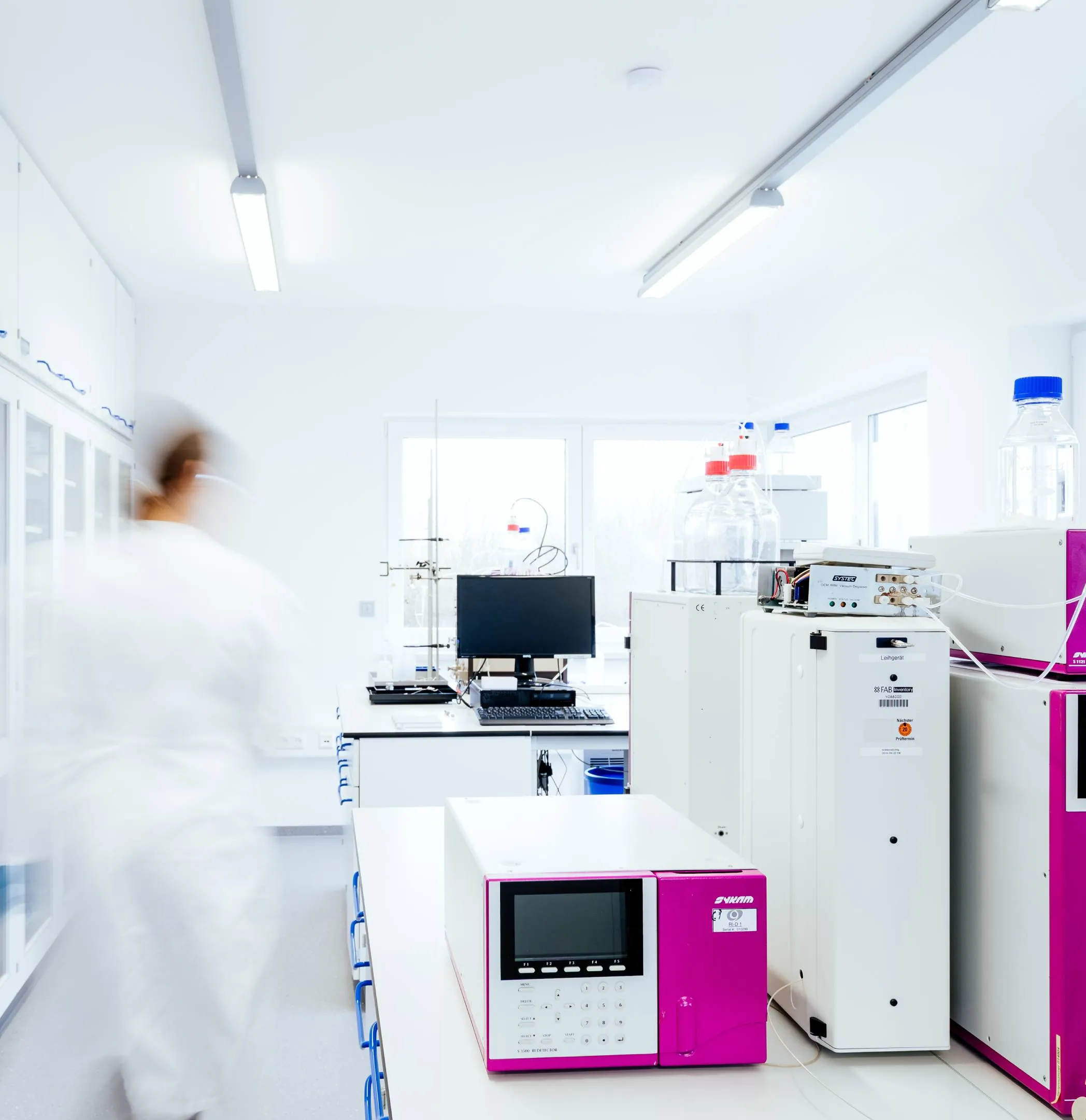 Sykam facility — analytical systems manufactured under one roof